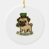 Boss Pug Leprechaun Hat St.Patrick's Day セラミックオーナメント (裏面)