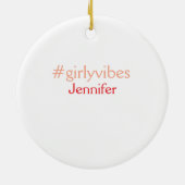 Bossbabeハッシュタグライトピンク追加name girlボス セラミックオーナメント (裏面)