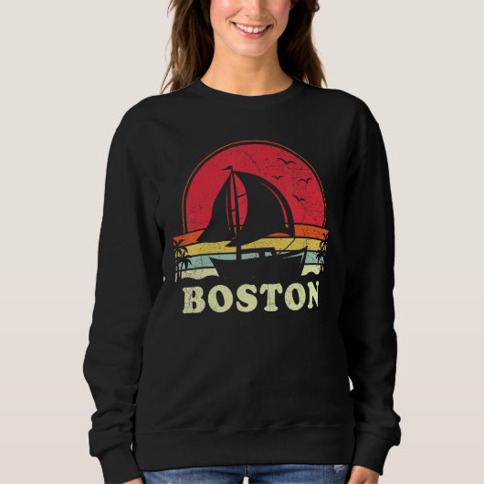 Boston Massachusetts Sail Boat Boating Captain Sai スウェットシャツ (正面)