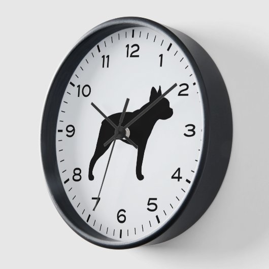 Boston Terrierシルエット(数字と分) 壁時計 (傾斜)
