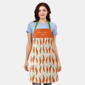 Botanical Carrots Collection エプロン (着用した状態)