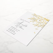 Botanical Gold Leaf Rehearsal Dinner Invitation 箔招待状 (回転した状態)