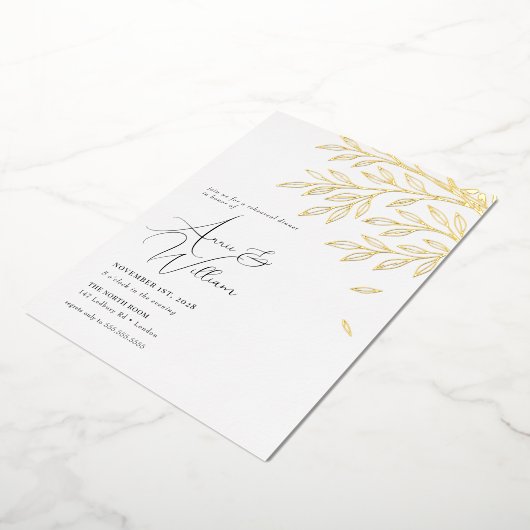 Botanical Gold Leaf Rehearsal Dinner Invitation 箔招待状 (回転した状態)
