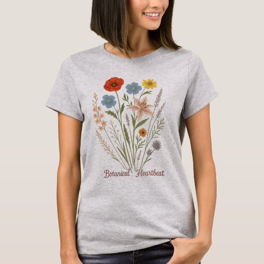 Botanical Heartbeat- dgn by Maaya Prints, Women's Tシャツ (正面)
