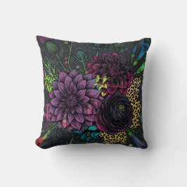 Botanical Punk Floral Pillow Dark Aesthetic Grunge クッション