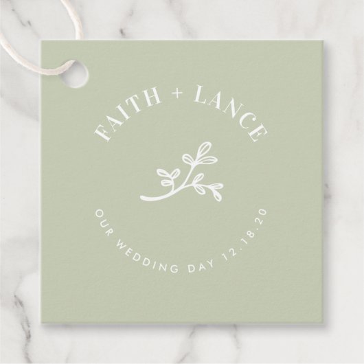 BOTANICAL SPRIG新しい生命の現代の結婚式のセージ緑 フェイバータグ (正面)