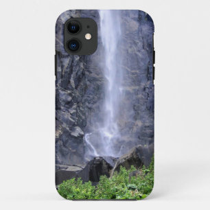 Bottom of Bridalveil秋, Yosemite, CA iPhone 11 ケース