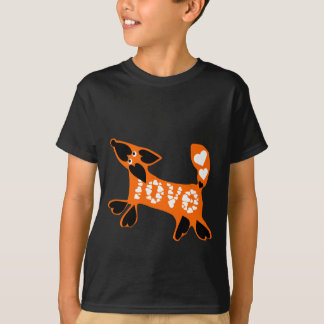 boudy love tシャツ