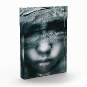 Bound Vision：沈黙を強要 フォトブロック (左)