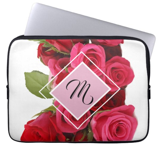 Bouquet Red and Pink Roses Monogram Tablet Sleeve ラップトップスリーブ (正面)