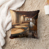Bourbon Whiskey Rickhouse Throw Pillow  クッション (ブランケット)