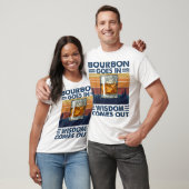 Bourbon Wisdom Vintage Sunset Design Tシャツ (ユニセックス)