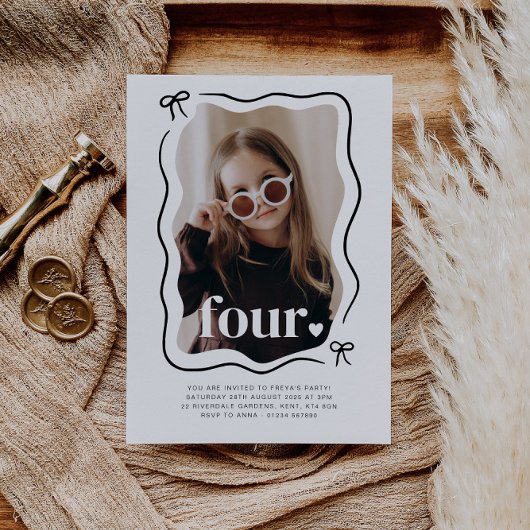 Bowウェー縁どフフォト4th誕生日招待状 招待状