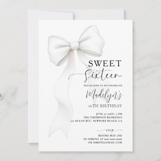 Bow Chic Black White Elegant Calligraphy Sweet 16 招待状 (正面)