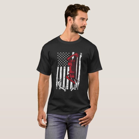 Bow Hunting American Flag Archery For Hunters Tシャツ (正面フル)
