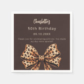 Bow leopard print bistre brown Birthday スタンダードカクテルナプキン (正面)
