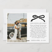 Bow & Newlywedメリーフォト結婚したクリスマス シーズンカード (裏面)