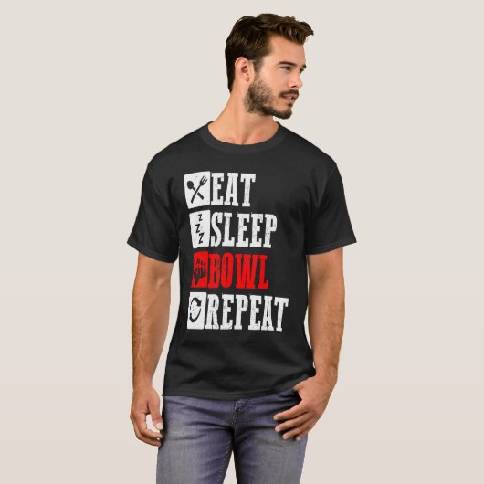 Bowling Ball Pin Bowler Strike Bowling Fanatic Bow Tシャツ (正面フル)