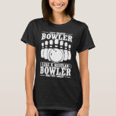 Bowling Ball Pin Bowler Strike Bowling Fanatic Bow Tシャツ (正面)