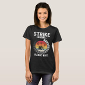 Bowling Ball Pin Bowler Strike Bowling Fanatic Bow Tシャツ (正面フル)