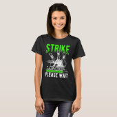 Bowling Ball Pin Bowler Strike Bowling Fanatic Bow Tシャツ (正面フル)