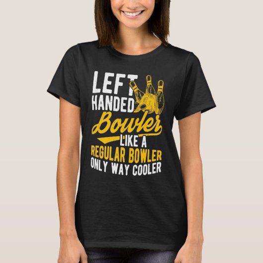 Bowling Ball Pin Bowler Strike Team Bowling Alley  Tシャツ (正面)