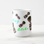 Bowling Bouncing Tiki Mask コーヒーマグカップ (中央)