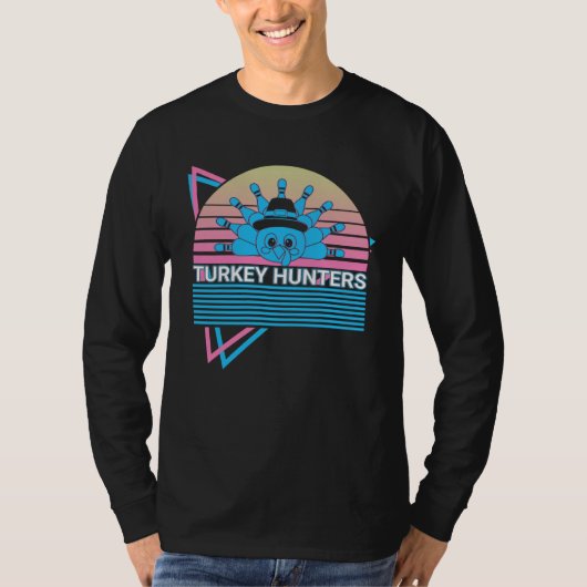 Bowling Bowler Retro Turkey Hunters Tシャツ (正面)