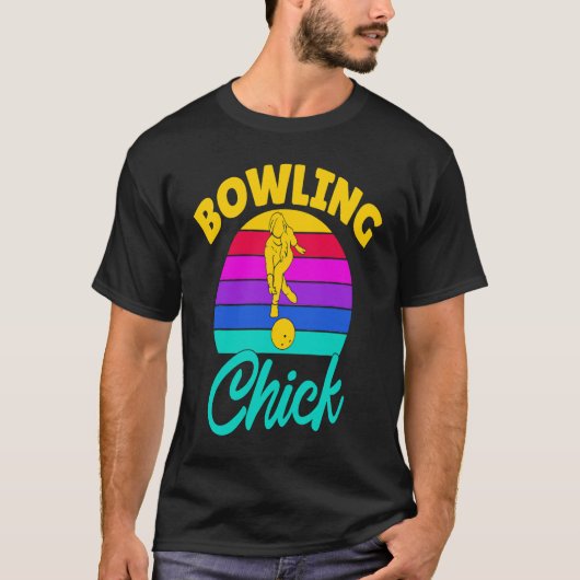 Bowling Chick Women Team Bowler Tシャツ (正面)