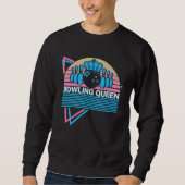Bowling Girl Bowler Retro Bowling Queen スウェットシャツ (正面)