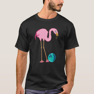 Bowling Pins Flamingo  Wildlife Animal Bowler Tシャツ
