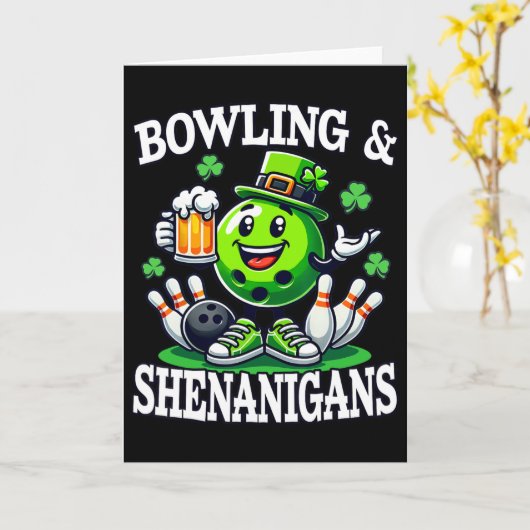 Bowling St Patrick's Day Shenanigans Bowler Funny  カード (黄色い花)