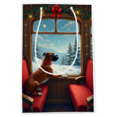 Boxer Christmas Eve Train Ride Painting ミディアムペーパーバッグ (正面)