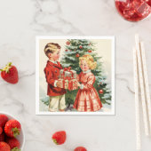 Boy and girl giving each other Christmas presents スタンダードカクテルナプキン (インサイチュ)