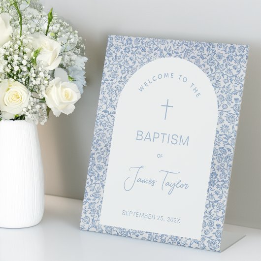 Boy Baptism Welcome Blue White Arch Floral Pattern 台座サイン