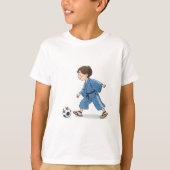 Boy in kimono playing soccer tシャツ (正面)