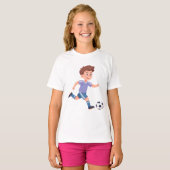 Boy Kicking Soccer Ball – Kids Soccer Art Design Tシャツ (正面フル)