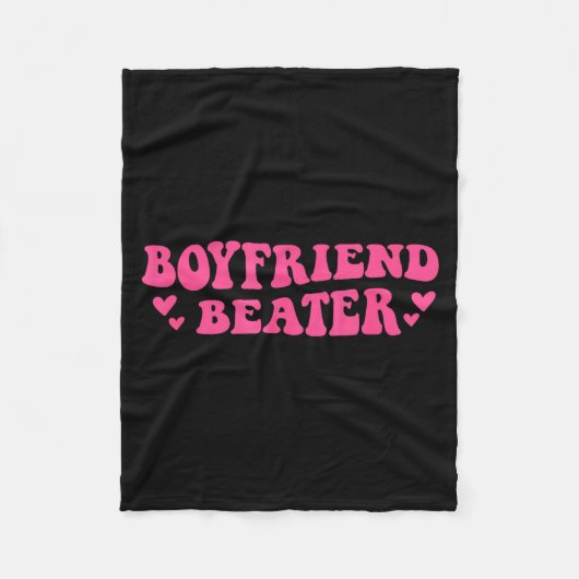 Boyfriend Beater Funny Girlfriend Humor Retro Groo フリースブランケット (正面)