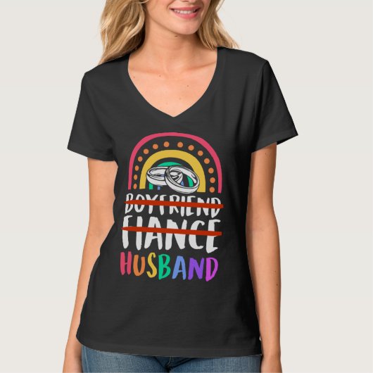 Boyfriend Fiance Husband Gay Pride Wedding Bohemia Tシャツ (正面)