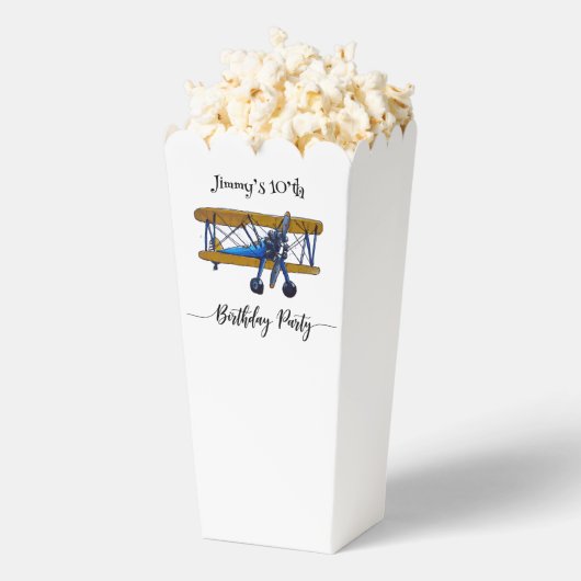 Boys birthday party with blue and yellow biplane  フェイバーボックス (はじけた状態)