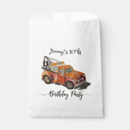 Boys birthday party with wrecker フェイバーバッグ