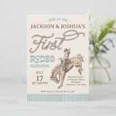 Boys Blue Gray Twins First Rodeo 1st Birthday 招待状 (スタンド正面)