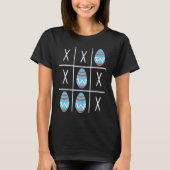Boys Easter Eggs Tic Tac Toe XO XO  2023 Easter Tシャツ (正面)
