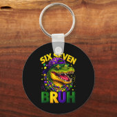 Boys Mardi Gras Six Seven Bruh Mardigator Alligato キーホルダー (正面)