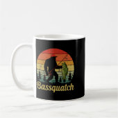 Bquatch B Fishing Humor Bigfoot Ufo Sasquatch  コーヒーマグカップ (左)
