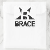 BRACEのクラシックロゴ、白の黒い文字 スクエアシール (バッグ)