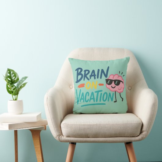 Brain on Vacation Throw Pillow | Funny Retro Chill クッション (椅子)