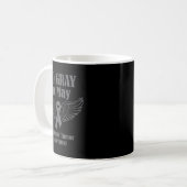 Brain tumor awareness wear gray in may strong コーヒーマグカップ (正面左)