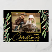 Branch and Berries on Black Christmas Photo Gold 箔シーズンカード (正面)