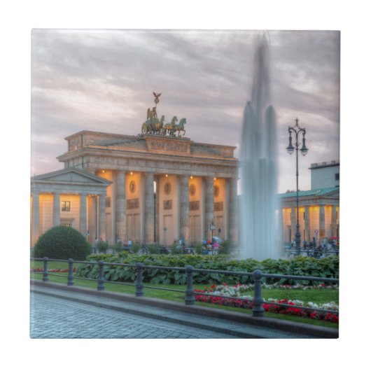 Brandenburgerの岩山 タイル (正面)